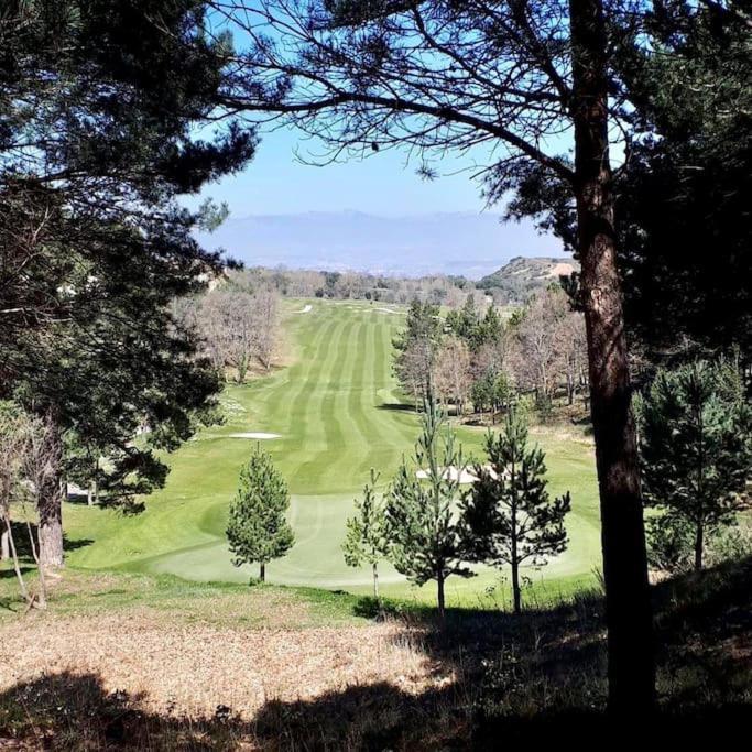 GOLF SOJUELA 30-32 RELAJACION, DEPORTE y NATURALEZA Exterior foto
